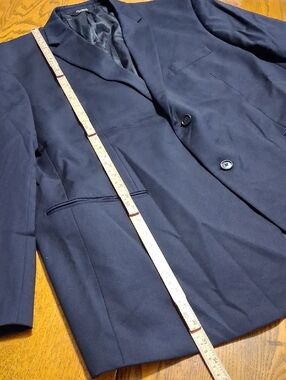 JoS. A BANK Mens BLAZER WOOL NAVY BLUE 50 LONG 45 WAIST Coat Jacket Sport ? Used